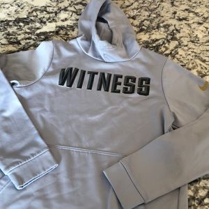 Men’s LeBron witness sweatshirt gray size small
